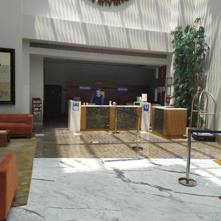 Fortune Sector 27, Noida - Member Itc Hotels' Group Екстер'єр фото