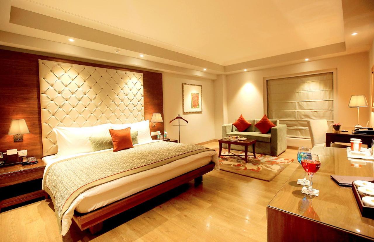 Fortune Sector 27, Noida - Member Itc Hotels' Group Екстер'єр фото