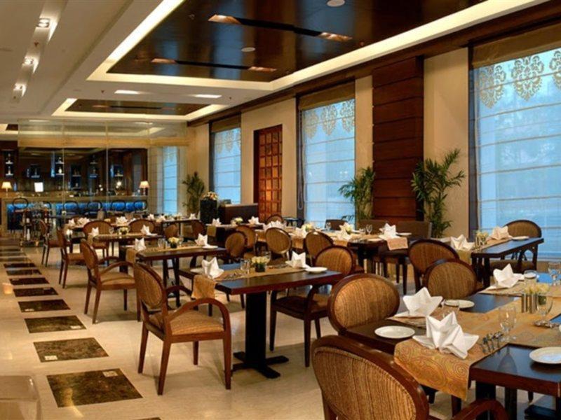 Fortune Sector 27, Noida - Member Itc Hotels' Group Екстер'єр фото